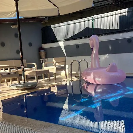 A Comfortable With Pool In Cesme Villaatasoy Villa Reisdere