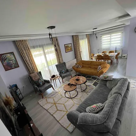 A Comfortable With Pool In Cesme Villaatasoy Villa *