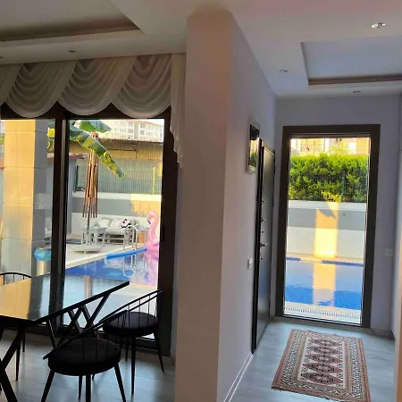 Villa A Comfortable With Pool In Cesme Villaatasoy